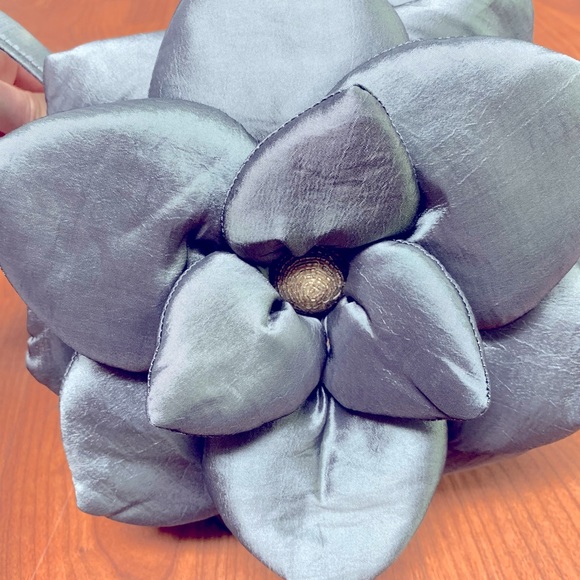 Flower bag! - Picture 1 of 4